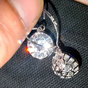 925 Sterling Silver CZ dimonds very nice... 🔥